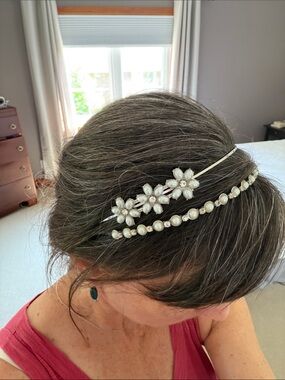 Pearl and Floral Crystal Double Headband - White